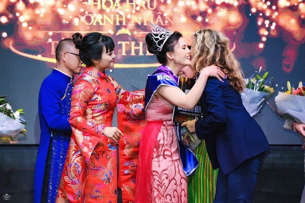 vu-thi-lien-dang-quang-2