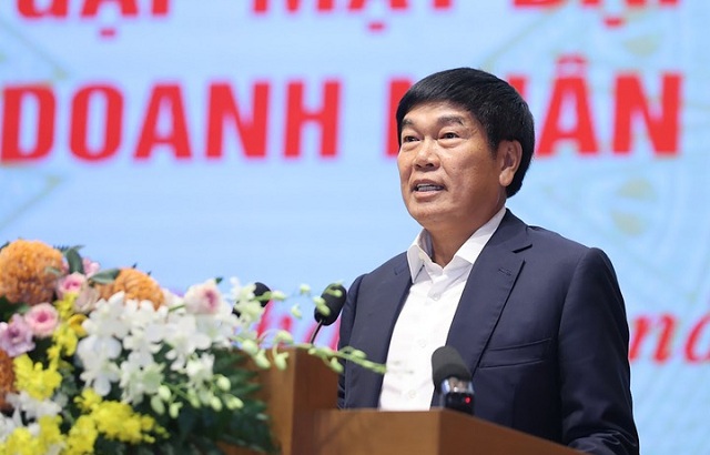 chu-tich-hoa-phat-de-xuat-dau-thau-minh-bach-va-uu-tien-dung-hang-viet-cho-nhung-du-an-lon