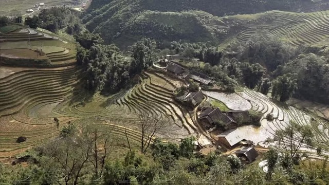 hien-dai-hoa-quan-tri-xay-dung-cac-diem-du-lich-xanh-va-ben-vung