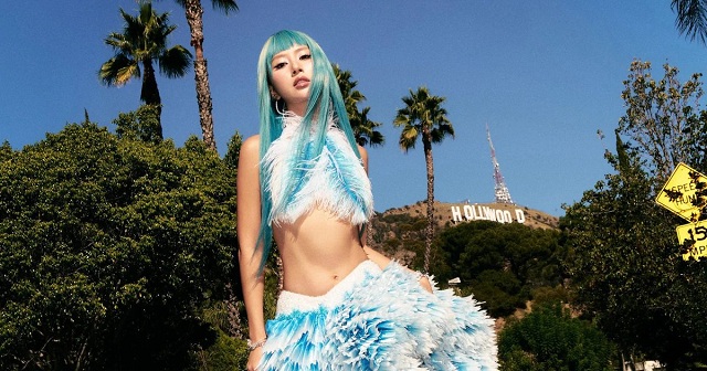 quynh-anh-shyn-tro-lai-victorias-secret-voi-thiet-ke-cua-le-thanh-hoa