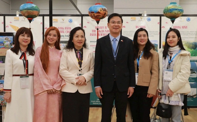 lan-dau-tien-quang-ba-dien-anh-viet-nam-tren-quy-mo-lon-o-nhat