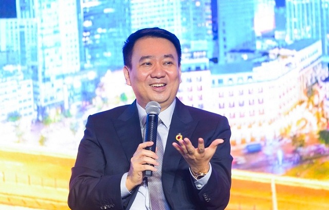 ceo-pnj-noi-ve-dong-luc-chuyen-minh-sang-nha-ban-le-lifestyle