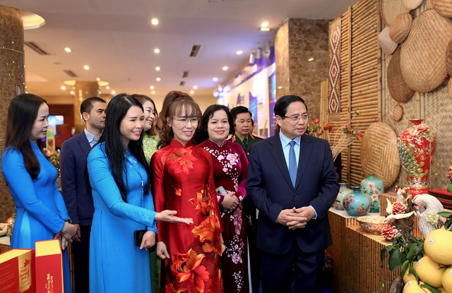 chung-suc-cung-phu-nu-viet-nam-khoi-nghiep-sang-tao-phat-trien-kinh-te