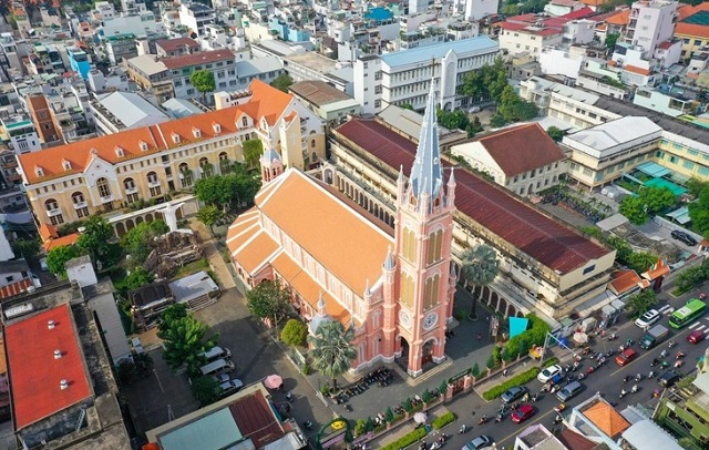 tour-du-lich-tim-hieu-cong-trinh-co-phuong-xuan-hoa