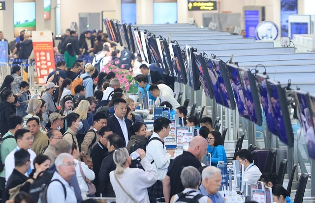 bo-sung-them-tau-bay-phuc-vu-nhan-dan-dip-tet-nguyen-dan