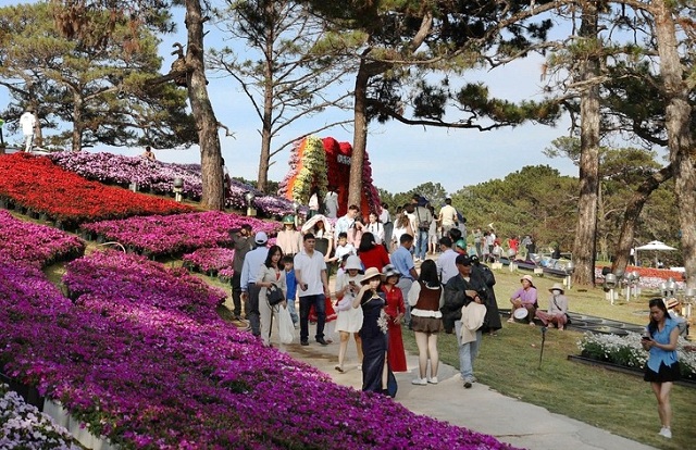 tet-la-cao-diem-khong-phai-nghi-le-du-lich-tu-don-dong-khach-den-don-khach-van-minh