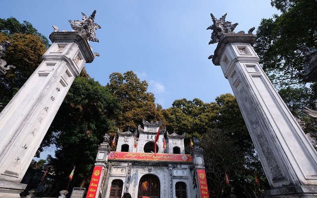 ha-noi-mo-tour-dem-o-den-quan-thanh