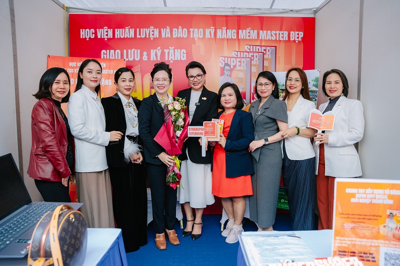 sach-soft-skill-hue-dan-4