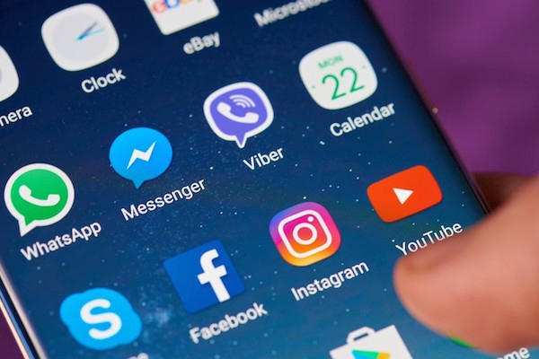 eu-google-facebook-vanhoadoanhnhan