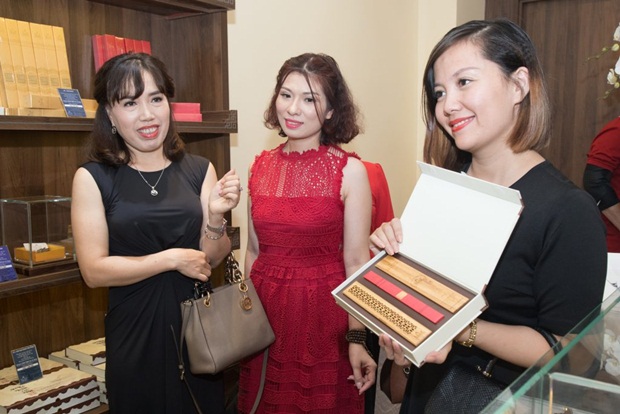 hoang-tram-vanhoadoanhnhan-3