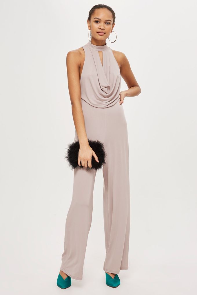 jumsuit-he-2018-vanhoadoanhnhan