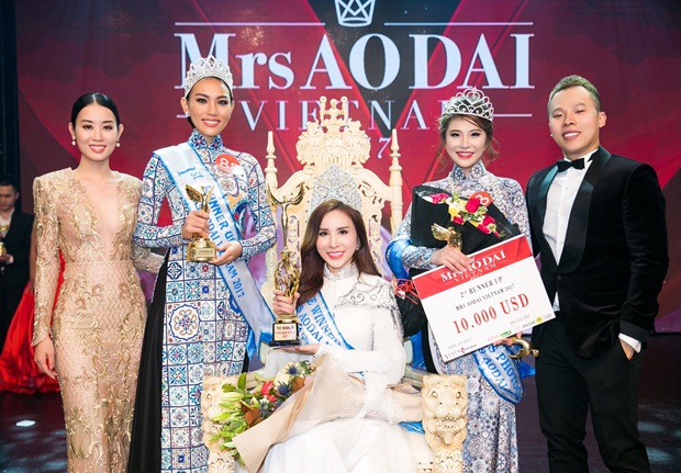 14-hoang-dung-hoa-hau-ao-dai-viet-nam-2017