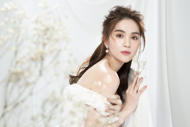 ngoc-trinh-16-tuoi-vhdn