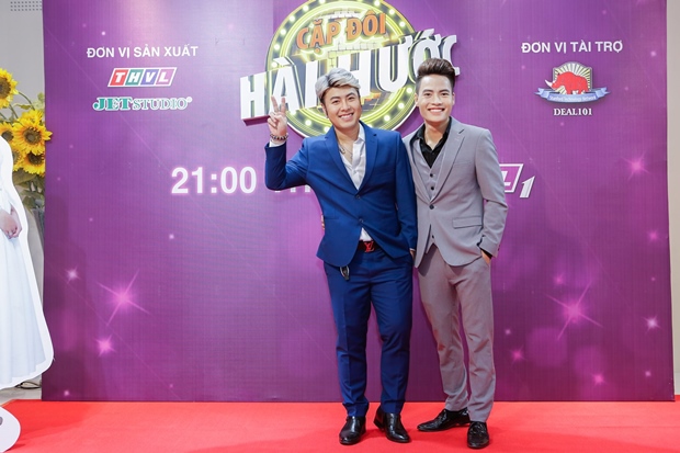 cap-doi-hai-huoc-mua-2-vanhoadoanhnhan-8