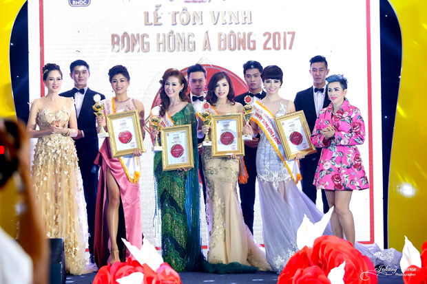 tran-ngoc-lan-tinhot24h-7