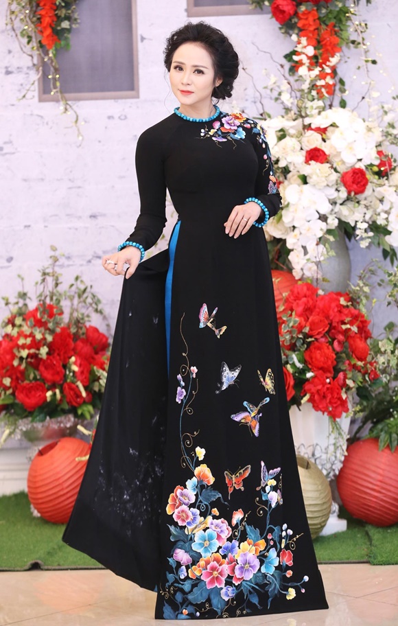 Bui-Thanh-huong-huong-queen-8