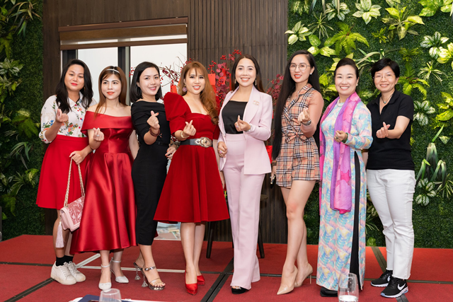 cau-lac-bo-ceo-doanh-nhan-ba-mien-hop-mat-dau-xuan-vanhoadoanhnhan-2