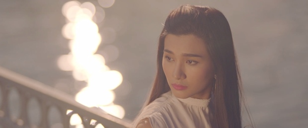 choi-thi-chiu-mv-lo-yeu-vanhoadoanhnhan