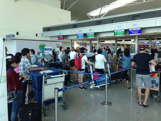 lo-lang-vi-san-bay-tan-son-nhat-qua-tai-van-hoa-doanh-nhan