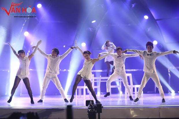 9-an-tuong-voi-dem-g-dang-quang-cua-thu-thach-cung-buoc-nhay-van-hoa-doanh-nhan