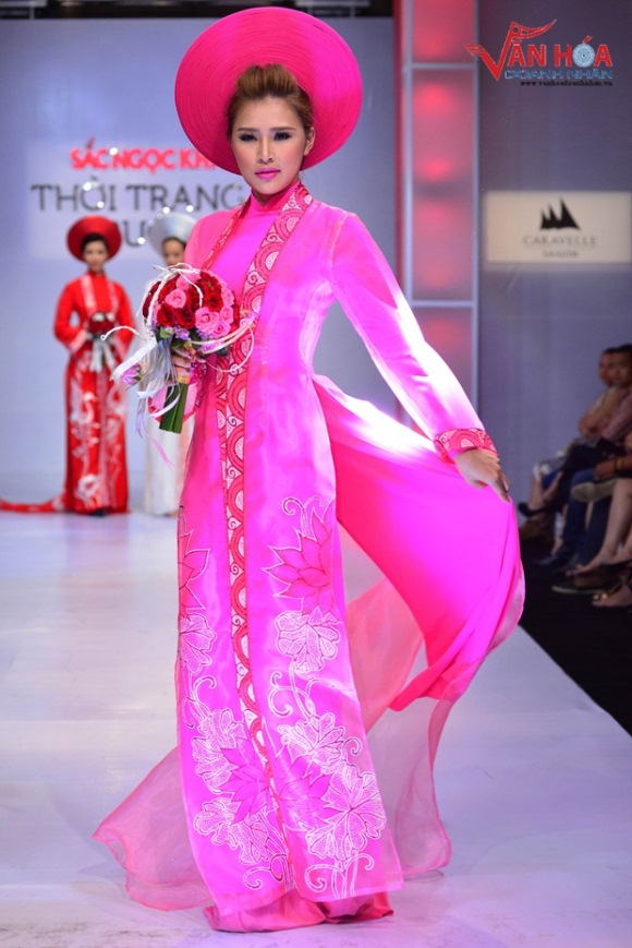 mau-nu-thuan-khiet-2
