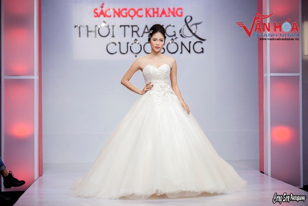 12-van-hoa-doanh-nhan-giay-phut-hanh-phuc-cua-sieu-mau