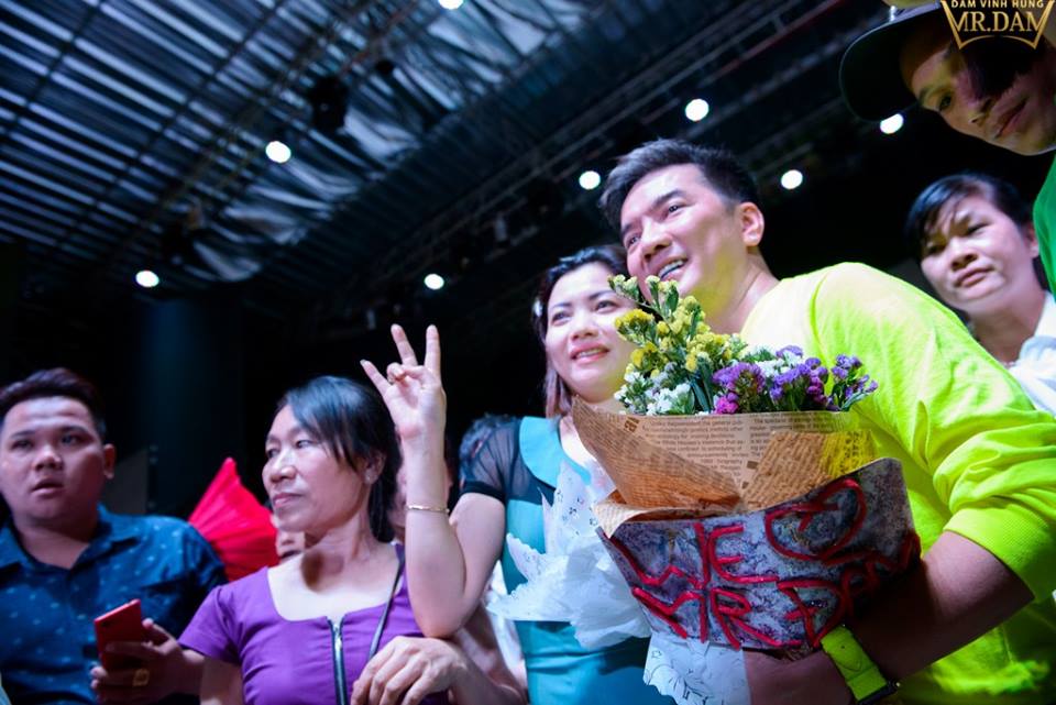 3-dam-vinh-hung-trai-long