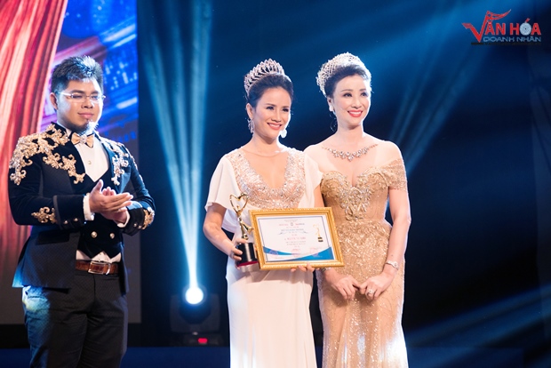 hanh-kimmy-stt-2017-vanhoadoanhnhan-9