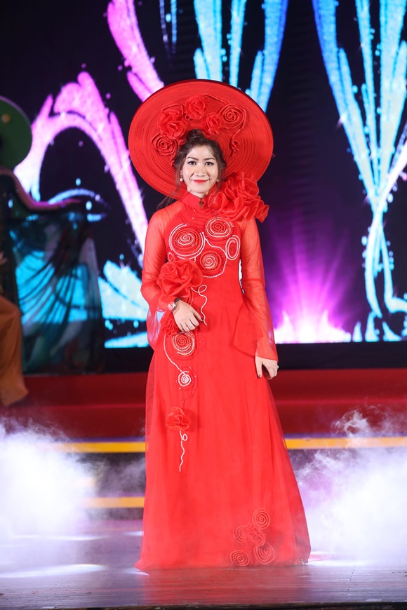 jenny-tran-huong-queen-4