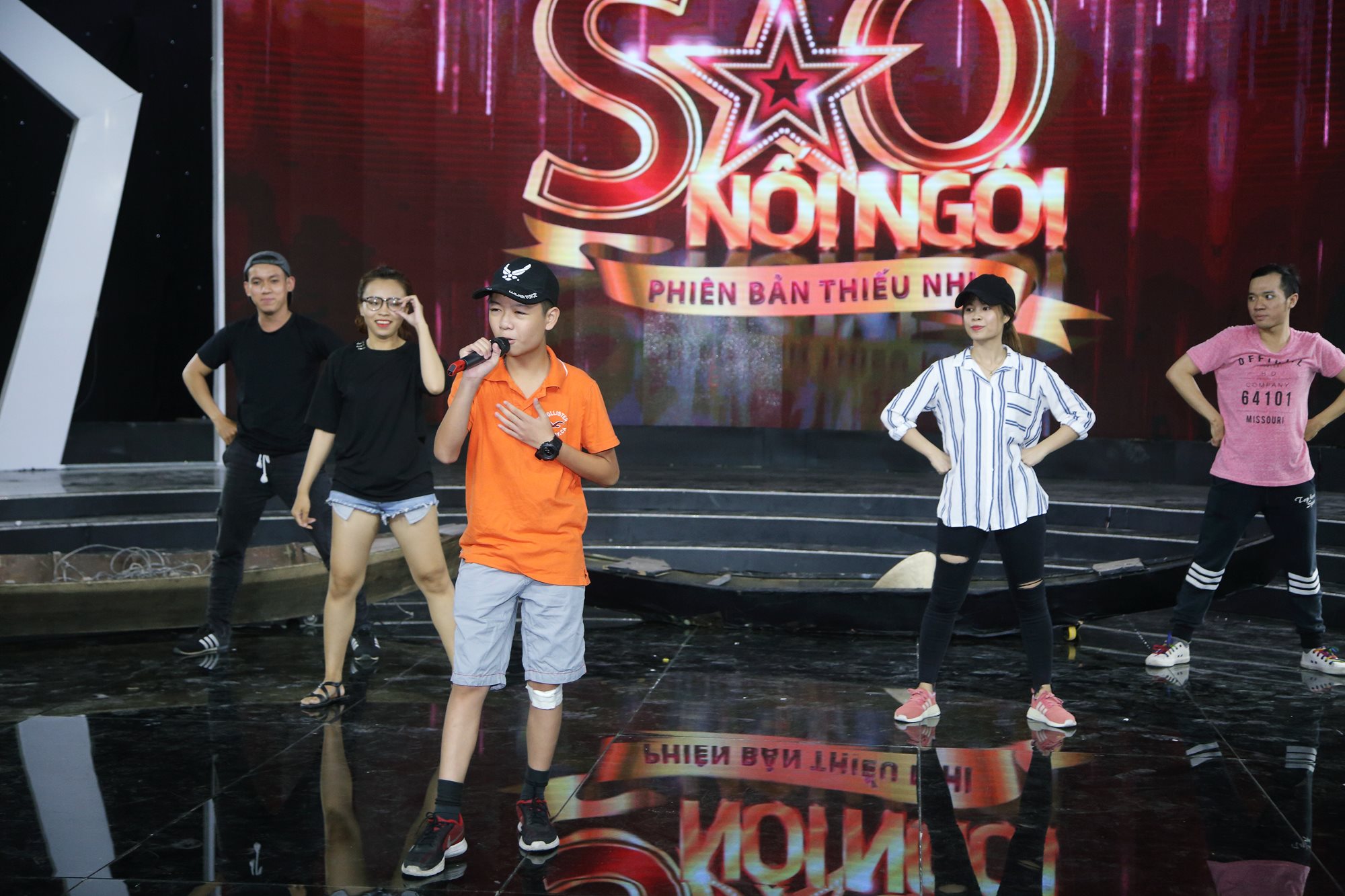 huu-tan-snn-vanhoadoanhnhan2