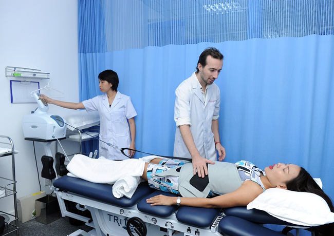 khai-truong-phong-kham-acc-3