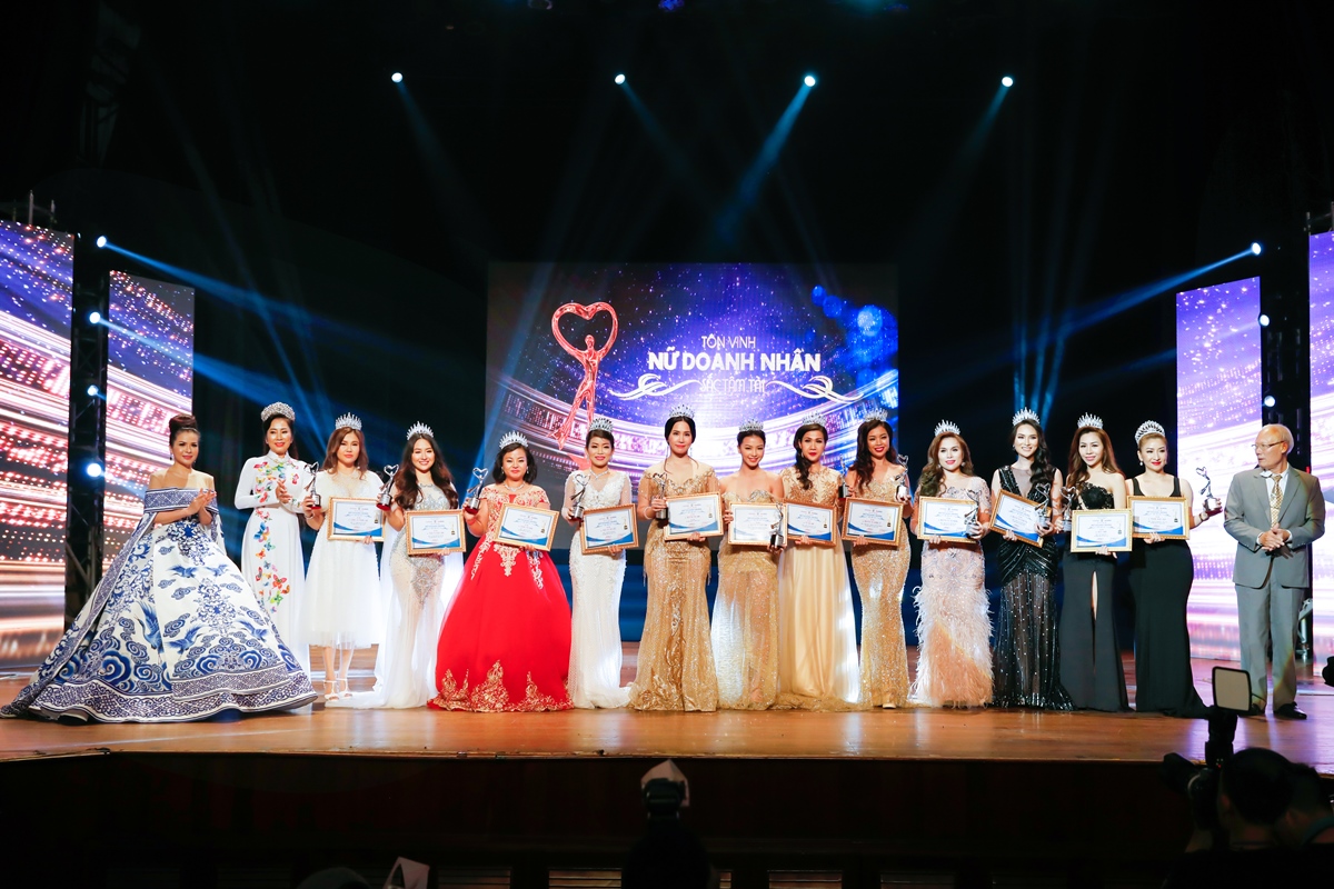 nhung-nu-doanh-nhan-sac-tam-tai-2017-13