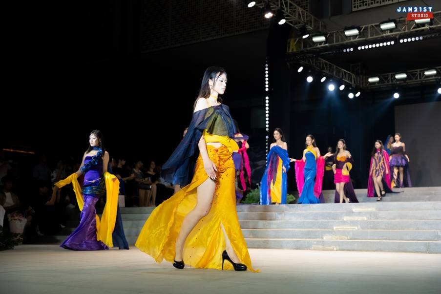 phung-huyen-11