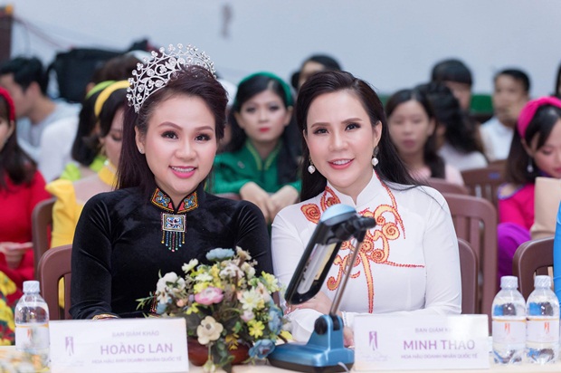 hoang-lan-duyen-dang-ao-dai-viet-2019-4