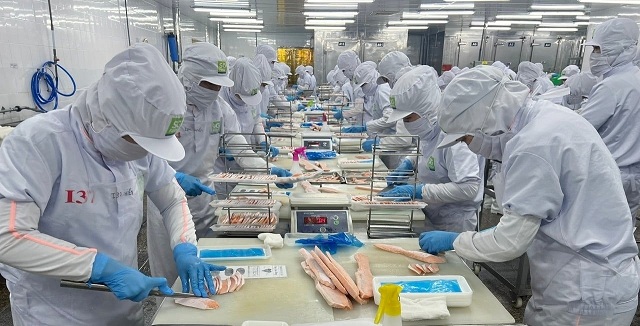 doanh-nghiep-o-tp-hcm-chi-hon-20-ty-dong-thuong-tet-cho-cong-nhan