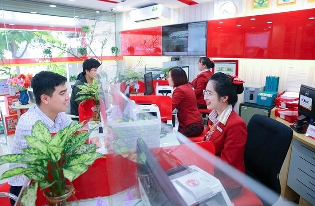 hdbank-tiep-tuc-tang-tro-luc-cho-doanh-nghiep-dip-cao-diem