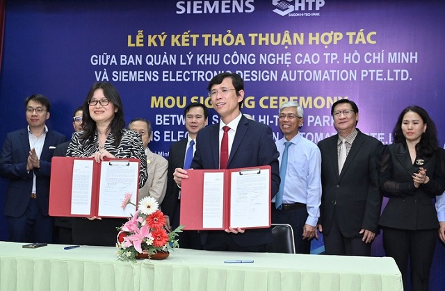 ong-lon-siemens-se-dao-tao-nhan-luc-vi-mach-ban-dan-o-viet-nam