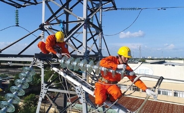 san-luong-tieu-thu-dien-lap-ky-luc-co-ngay-can-moc-gan-1-ty-kwh