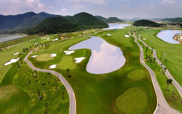 loat-doanh-nghiep-golf-bao-lai-leo-teo-hoac-thua-lo