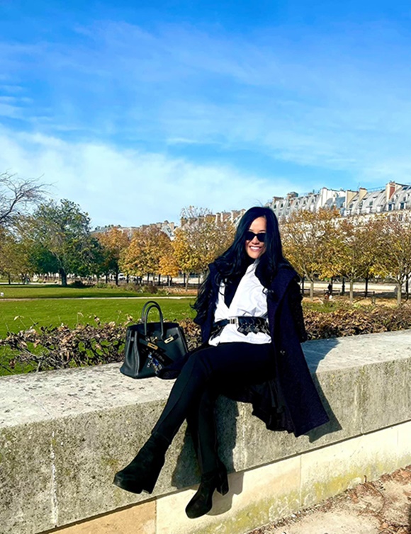 street-style-vi-vu-troi-tay-cua-hong-nhung-3