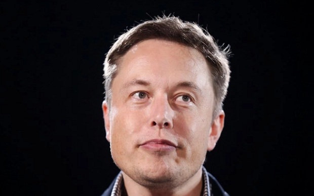 con-gai-elon-musk-nop-don-xin-xoa-quan-he-huyet-thong-voi-cha