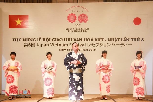 le-hoi-viet-nhat-tinhot24h-19