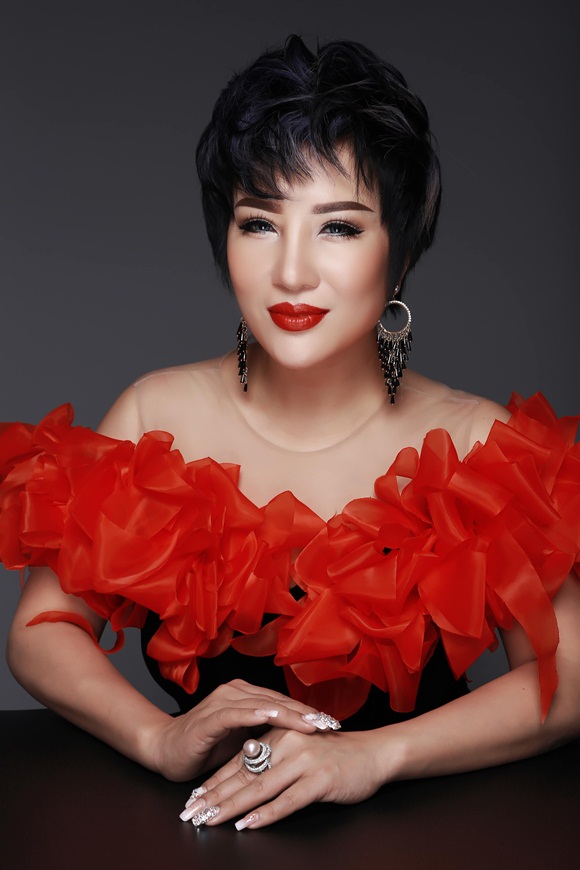 vanhoadoanhnhan-nguyen-thu-trang-2
