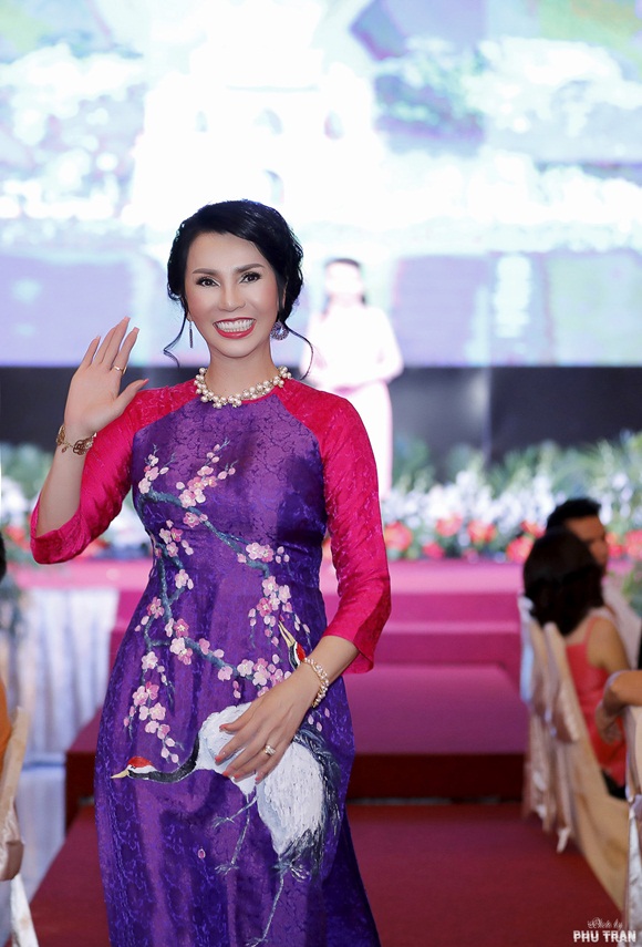 12-hac-phuong-dong-chuon-chuon-ot-vhdn