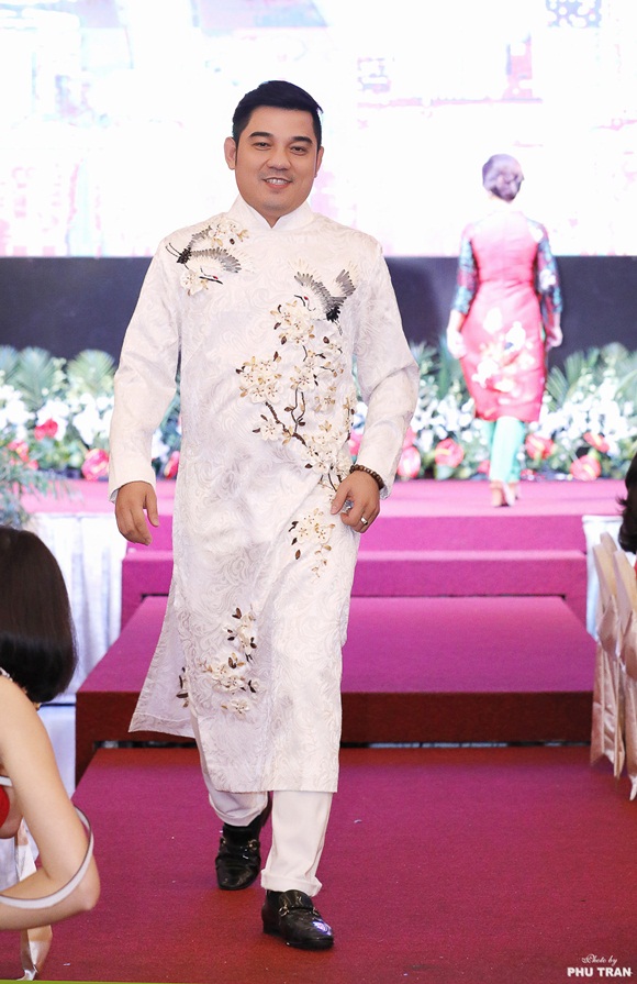 14-hac-phuong-dong-chuon-chuon-ot-vhdn