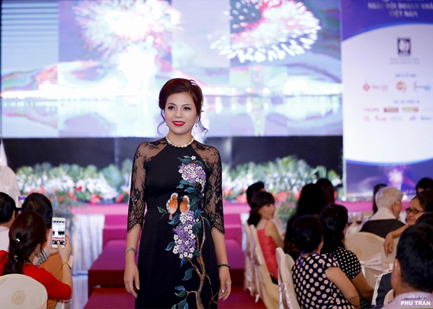 8-hac-phuong-dong-chuon-chuon-ot-vhdn