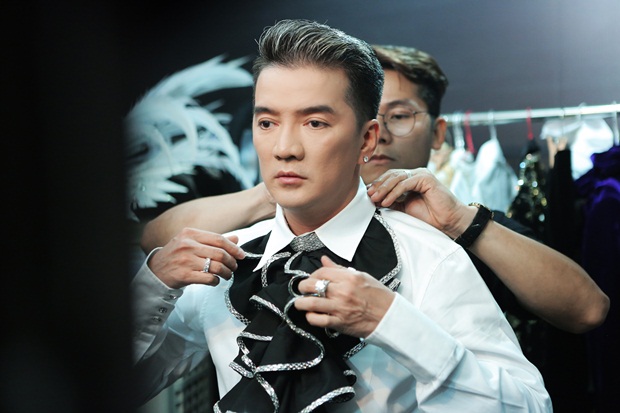1-diamond-khung-cua-mr-dam-o-ha-noi-vhdn