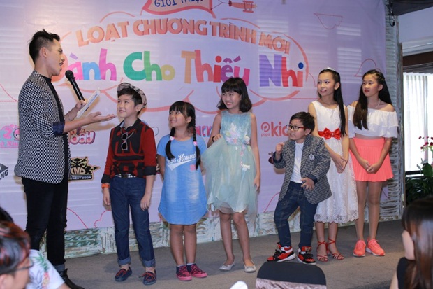 4-loat-chuong-trinh-thieu-nhi