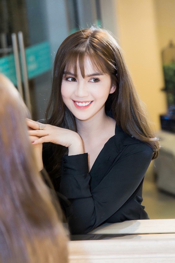 3-ngoc-trinh-fun-deep-vhdn