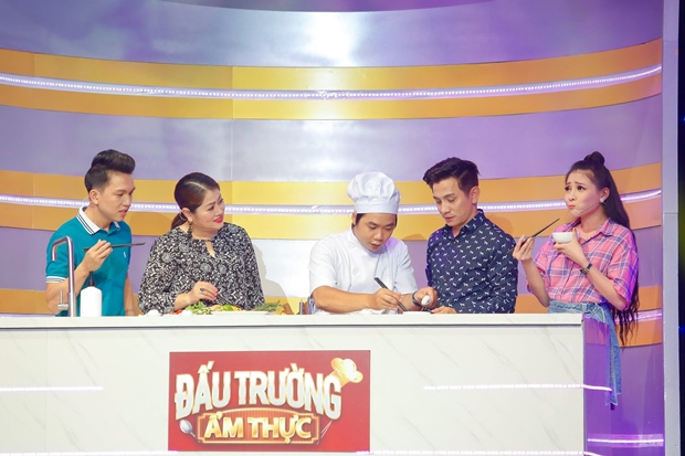 dau-truong-am-thuc-vhdn-2